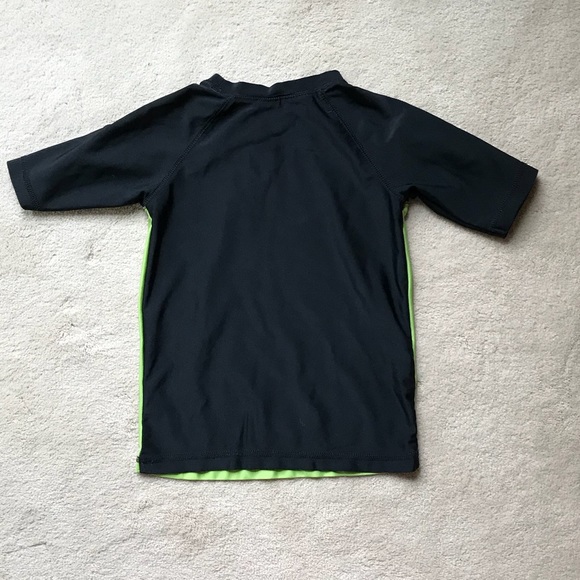 Teenage Mutant Ninja Turtles Rash Guard - Picture 2 of 3